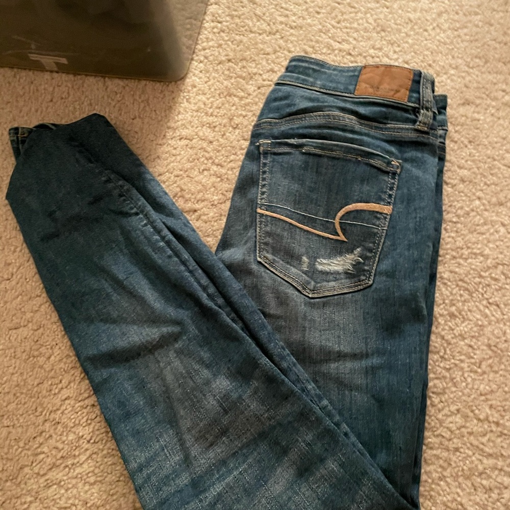 Ripped jeans medium wash high rise jegging